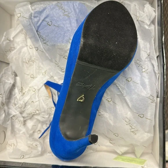New Thalia Sodi Women’s Chelsief Cobalt - Picture 2 of 5